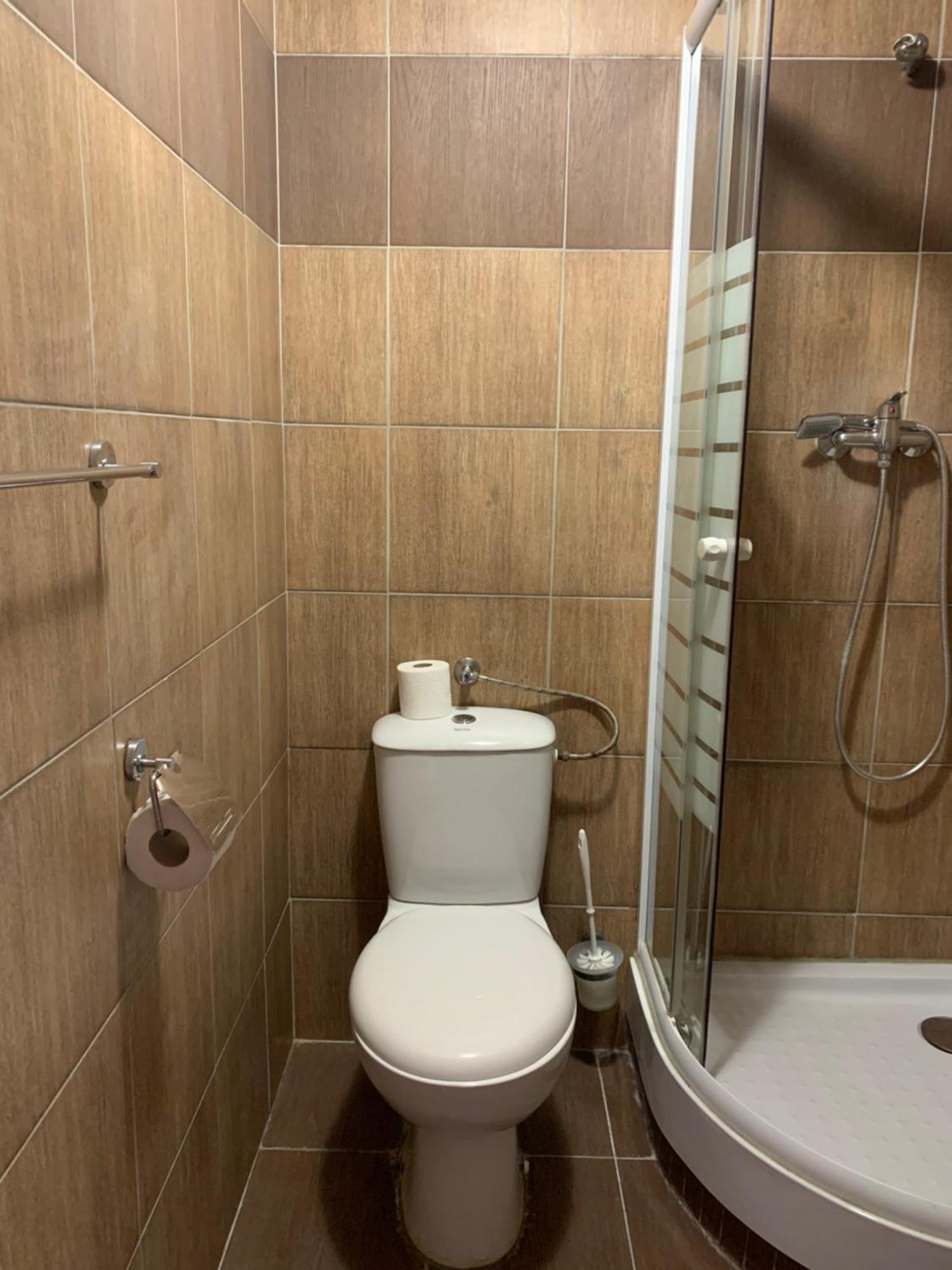 City Hotel Agoston Πετς Εξωτερικό φωτογραφία